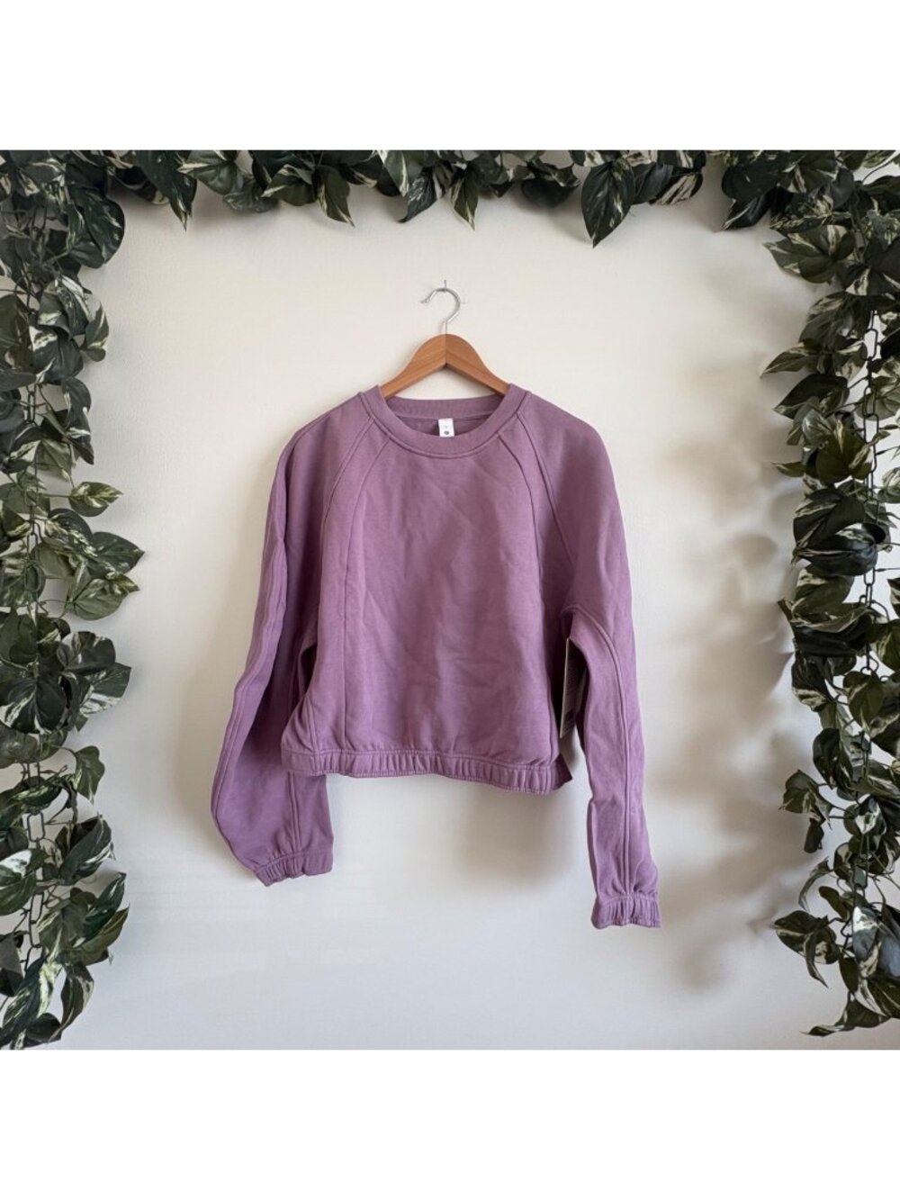 Lululemon Athletic Scuba Cropped Relaxed Crewneck Lavender Lux NWT Sz XL